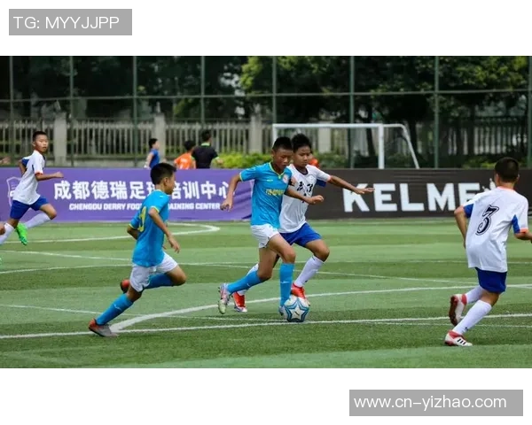 李国宁的足球梦想与奋斗历程揭秘追寻绿茵场上的荣耀与激情 李国宁的足球梦想与奋斗历程揭秘追寻绿茵场上的荣耀与激情